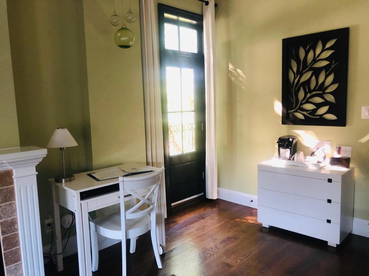Suites At 249 Culpeper Esterno foto