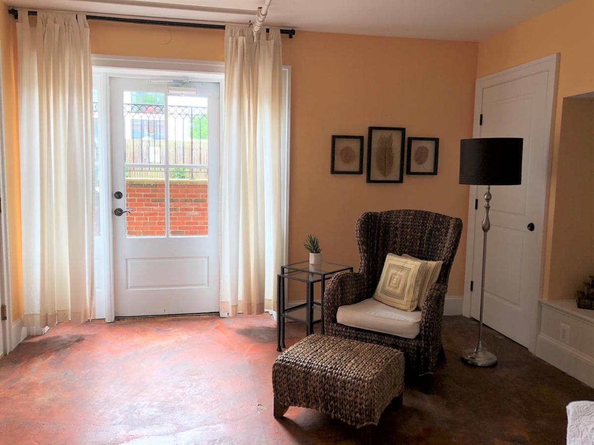 Suites At 249 Culpeper Esterno foto