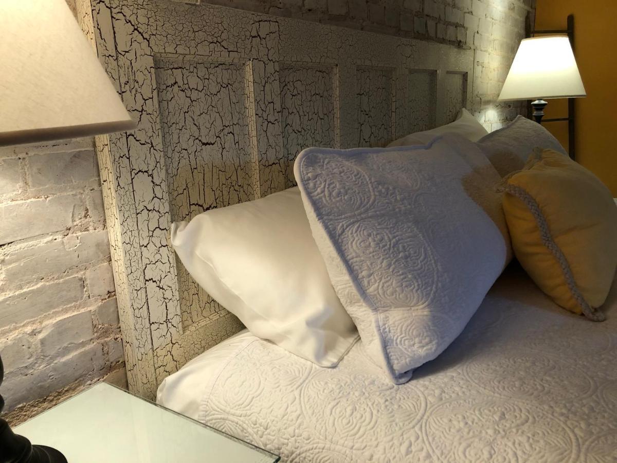 Suites At 249 Culpeper Esterno foto